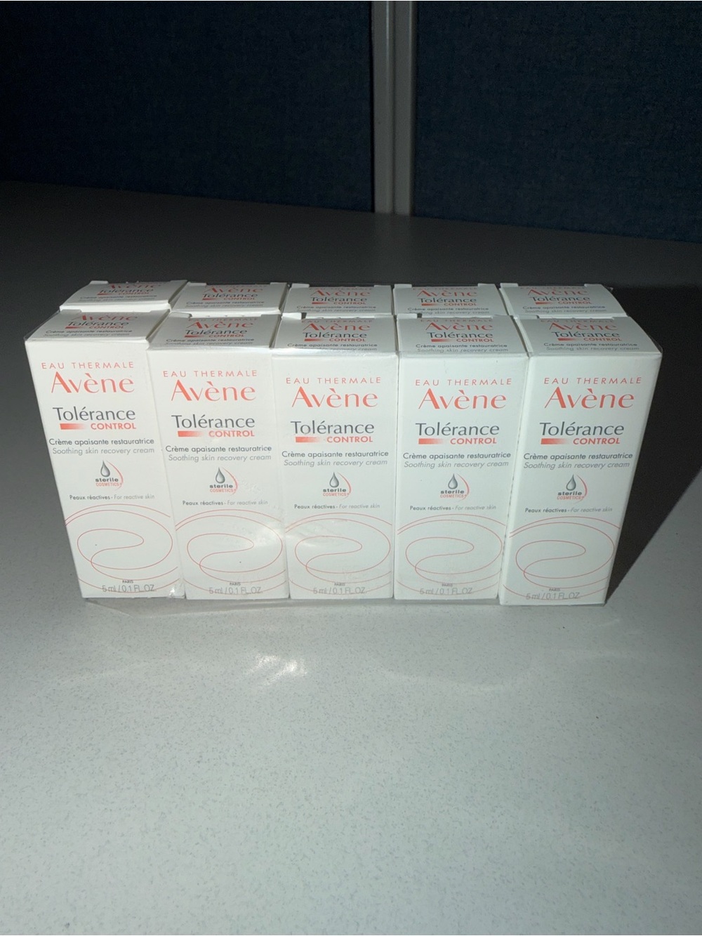 Avene Tolérance Soothing Skin Recovery Cream - White